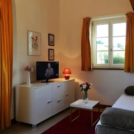 Baigura By Interhome Lejlighed